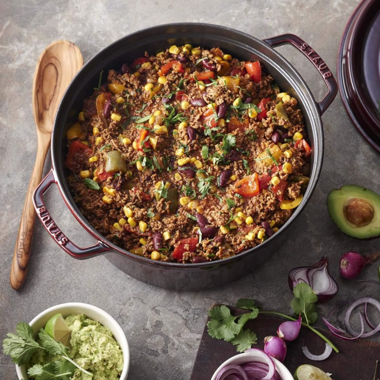طنجرة Pico Cocotte | من الكاست آيرون المطلي بالمينا عالي الجودة | عدة أحجام وألوان جذابة | من العلامة التجارية العالمية STAUB صنع في فرنسا