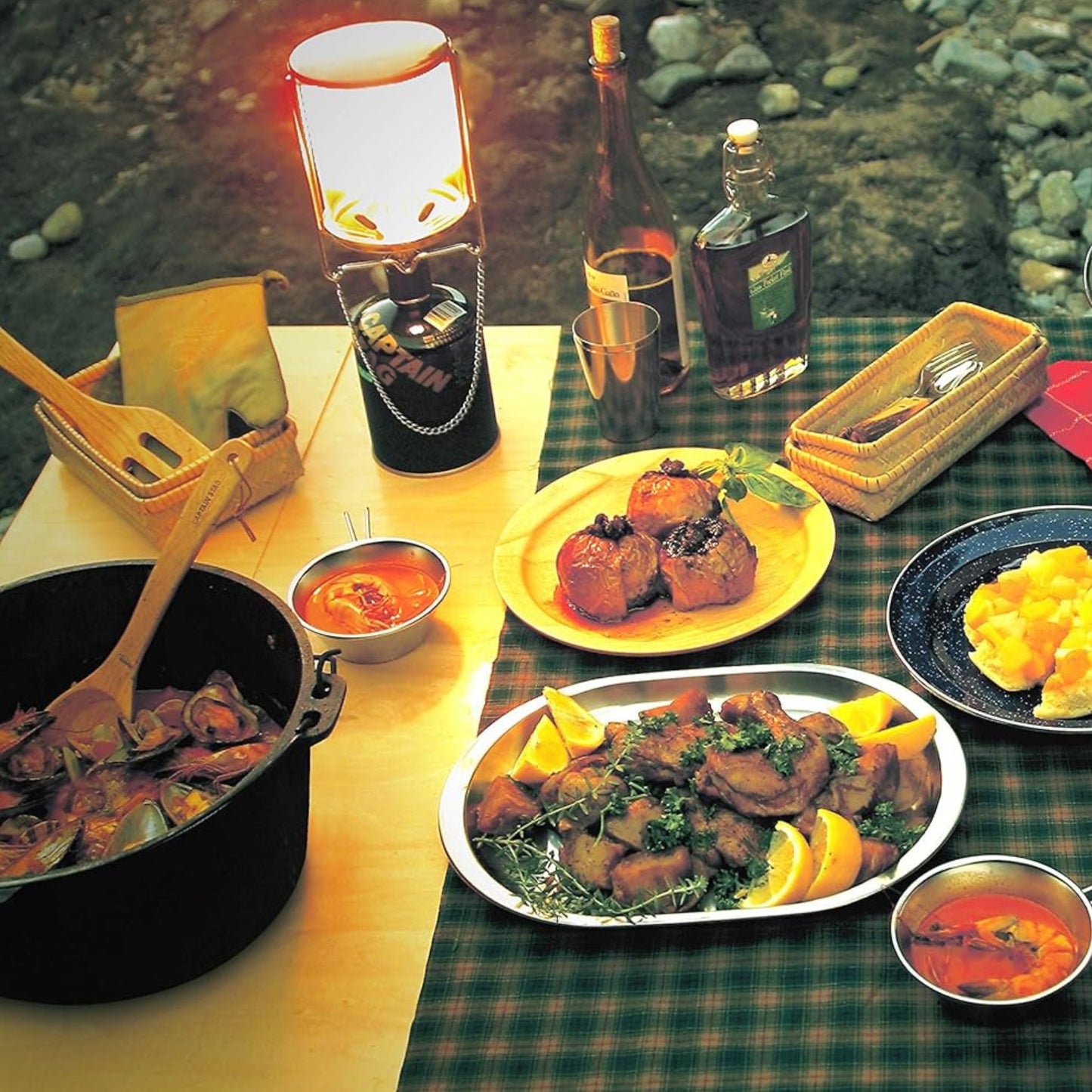 قدر Dutch Oven من حديد الزهر Cast Iron مع غطاء | عدة قياسات | من العلامة التجارية اليابانية Captain Stag
