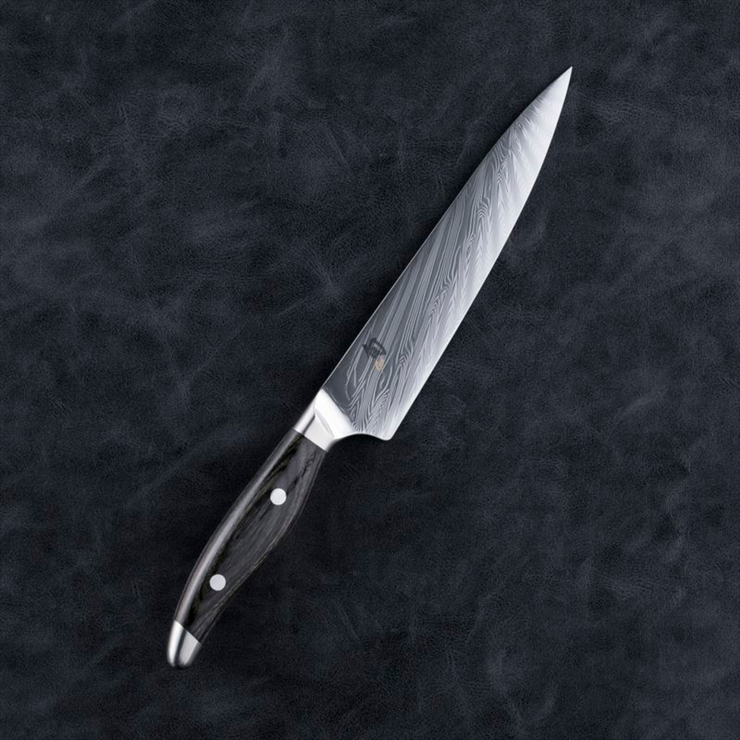 سكين Shun Nagare | 70 طبقة من نوعين من الفولاذ VG-10 و VG-2 ومقبض من الخشب المعزز | عدة قياسات | من العلامة التجارية الرائدة KAI | صنع في اليابان