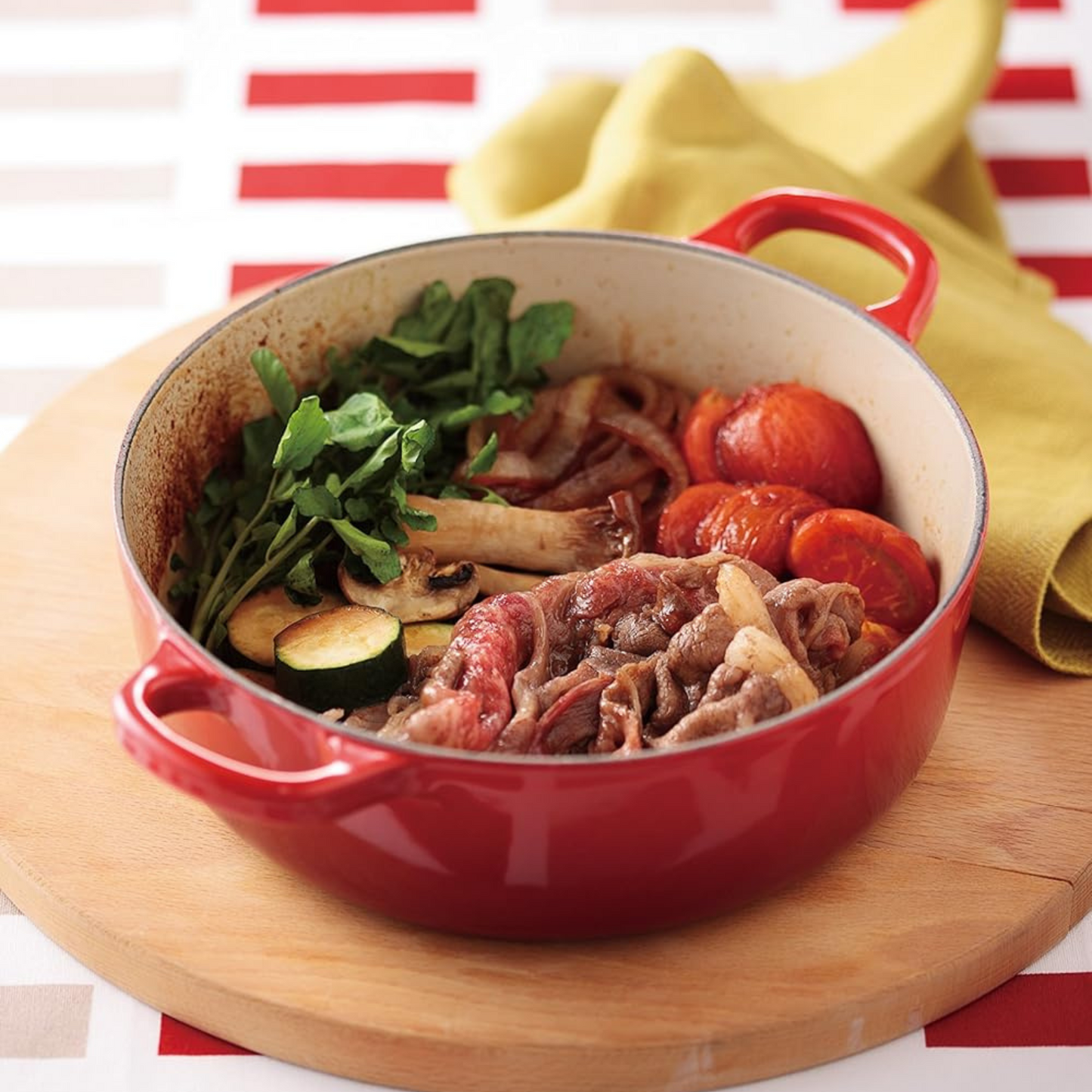 طنجرة Signature Cocotte | من حديد الزهر Cast Iron المطلي بالمينا عالي الجودة | عدة أحجام وألوان مميزة | من العلامة التجارية الفرنسية Le Creuset | صنع في فرنسا