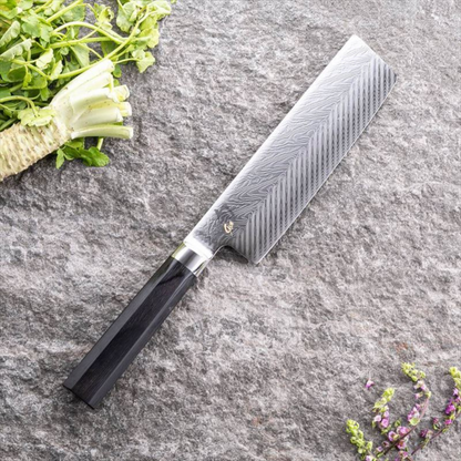 سكين Shun Dual Core Kiritsuke | 70 طبقة من نوعين من الفولاذ VG-10 و VG-2 بنمط الفولاذ الدمشقي ومقبض من الخشب | عدة قياسات | من العلامة التجارية اليابانية Kai