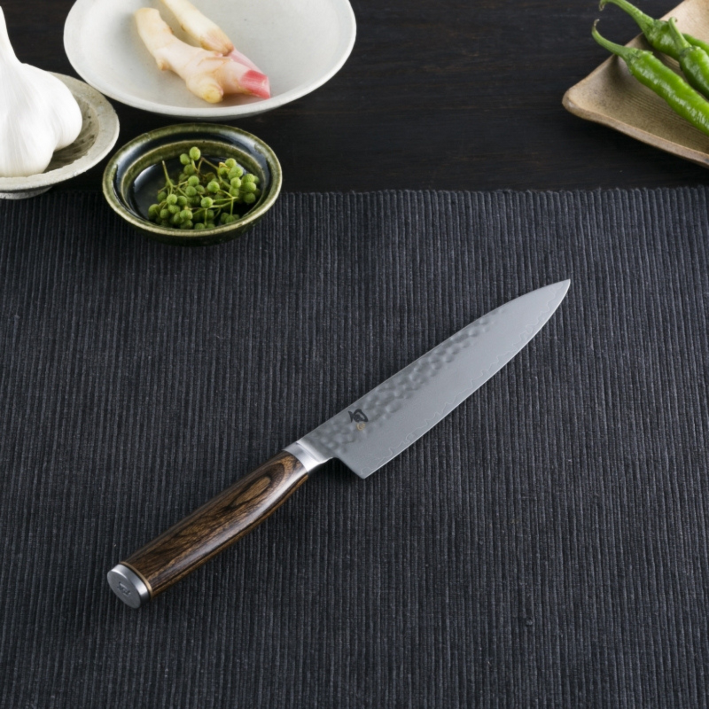 سكين Shun Premier Kiritsuke | من الفولاذ VG Max المطروق بنمط الفولاذ الدمشقي |مقبض من الخشب المعزز | عدة قياسات | من العلامة التجارية اليابانية Kai