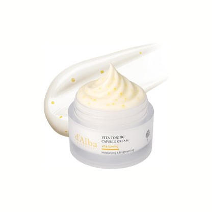 كريم d'Alba Vita Toning بالكبسولات و3 فيتامينات رئيسية C + E + K – إشراقة فورية، تفتيح البقع، وترطيب فاخر ينعش بشرتك يوميًا (55g) - صنع في كوريا الجنوبية وارد اليابان