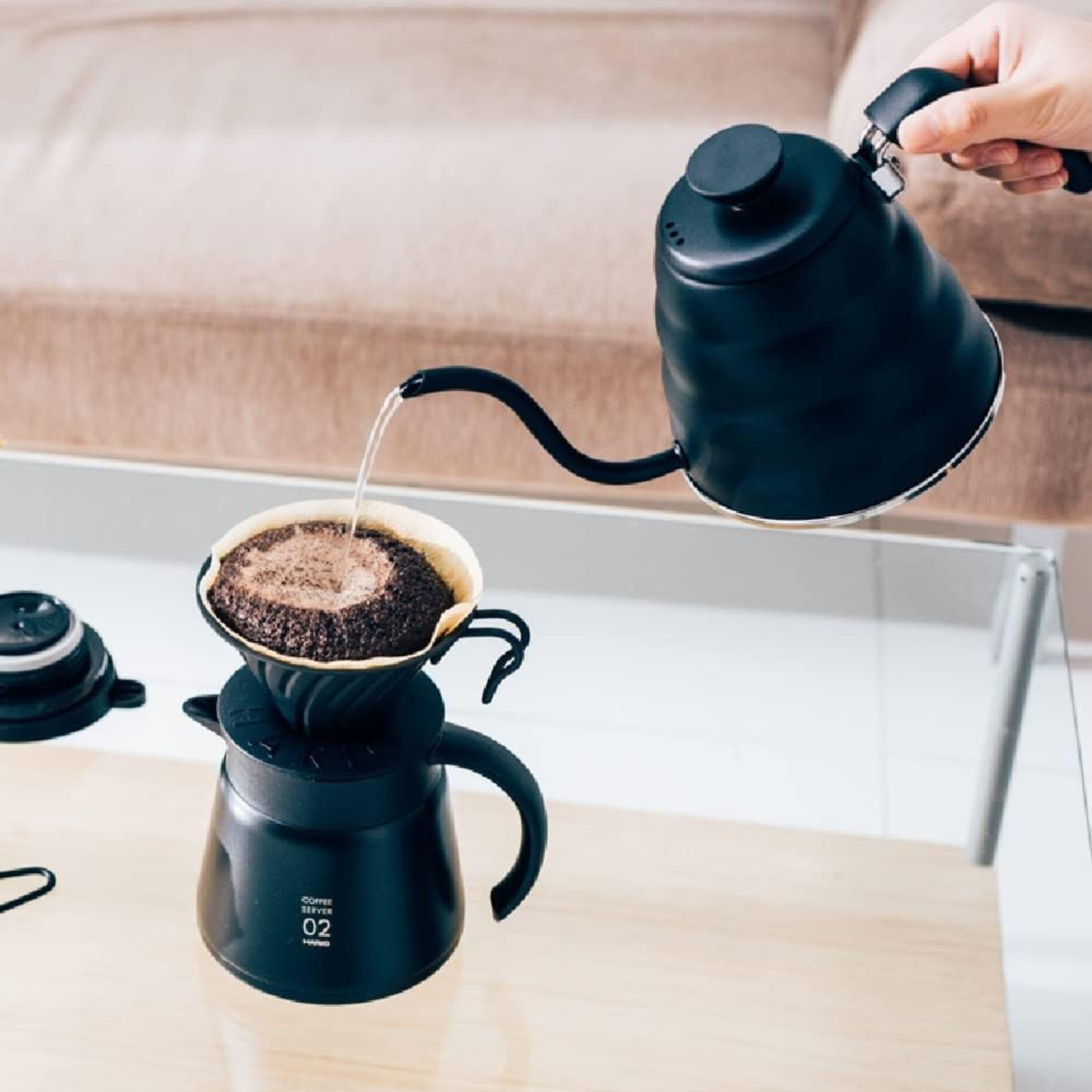 إبريق تقطير القهوة المختصة V60 VKBR Drip Kettle - عدة سعات - من العلامة التجارية Hario - صنع في اليابان