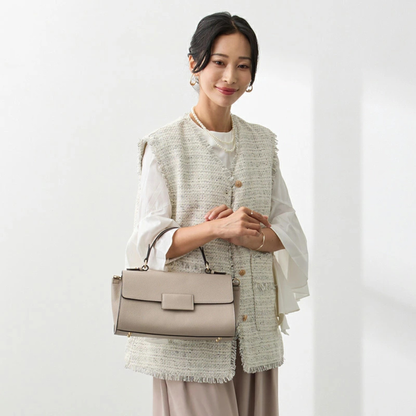 حقيبة يد وكتف من الجلد الطبيعي - مع حزام للكتف ومقبضين مختلفين - من البراند Lasiem - صنع في اليابان