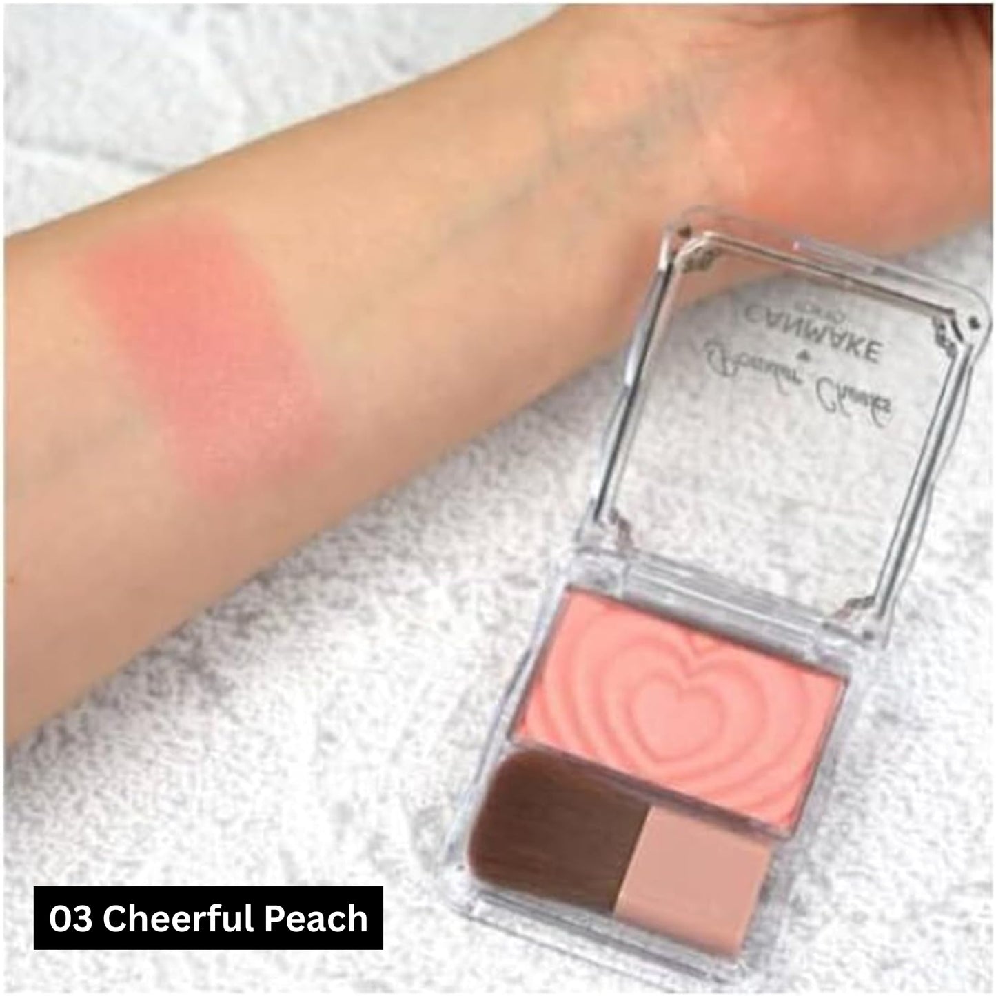 Canmake Powder Cheeks – بودرة خدود يابانية بلون نقي ولمعة لؤلؤية راقية | ثبات يدوم طويلاً وقوام ناعم يندمج بسلاسة | غنيّة بسيراميد وزيوت نباتية مغذية | مناسبة للبشرة الفاتحة والحنطية والسمراء | صنع في اليابان