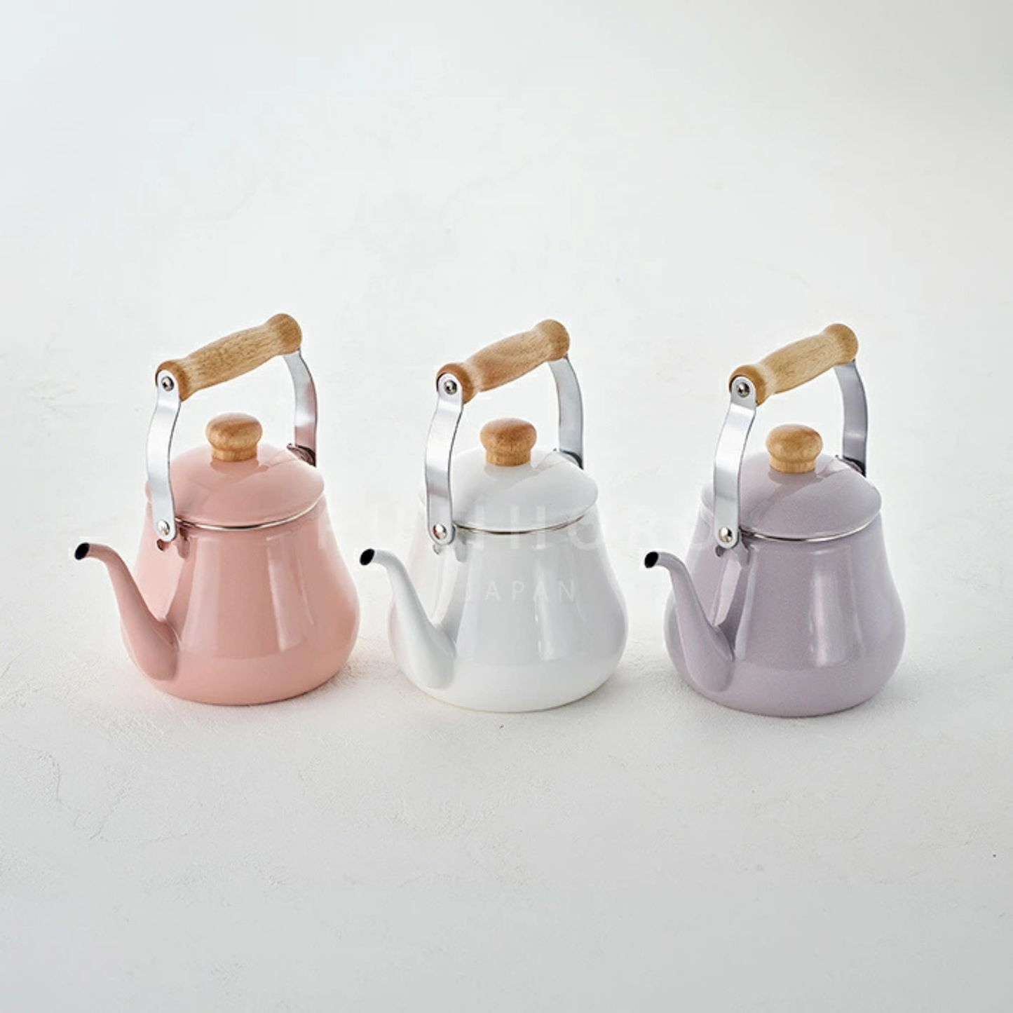 FUJIHORO Japan Enamel Drip Kettle – غلاية تقطير القهوة وإبريق من المينا | 1.5 لتر