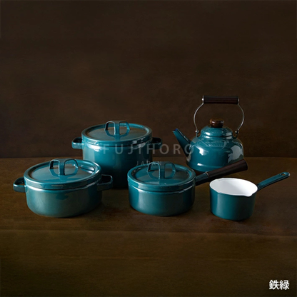 FUJIHORO Japan Takumi Series Enamel Deep Pot 22cm – قدر عميق من الفولاذ المطلي بالمينا Tetsu-iro | 5.6 لتر
