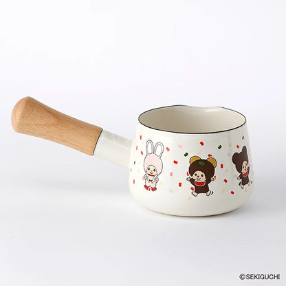 FUJIHORO Monchhichi Enamel Milk Pan 12cm – قدر مينا Let's! Parade إصدار  | 0.75 لتر